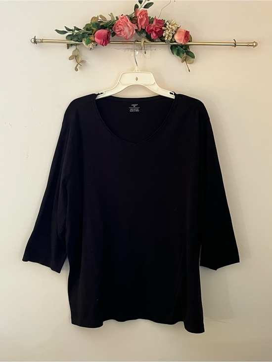 CJ Banks Tops - CJ Banks Black V-Neck Long Sleeve Women's Top